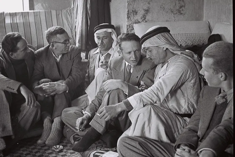 Being a Good Neighbor When Nobody's Watching: Manners in the Digital Village